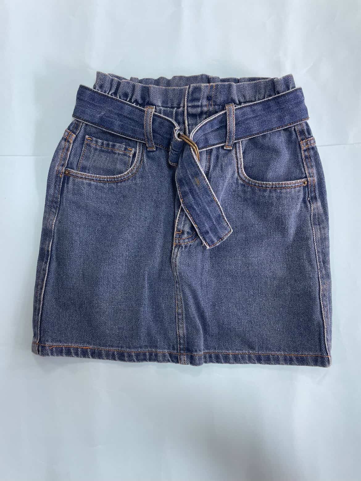 saia jeans, com lavagam tradicional n°34