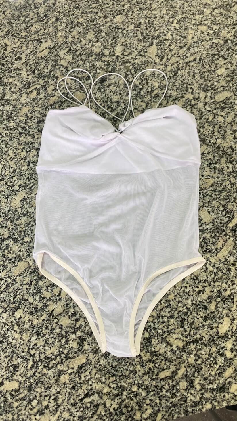 body branco, veste p ou m